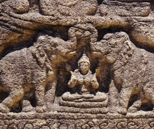 Stone carving Polonnaruwa