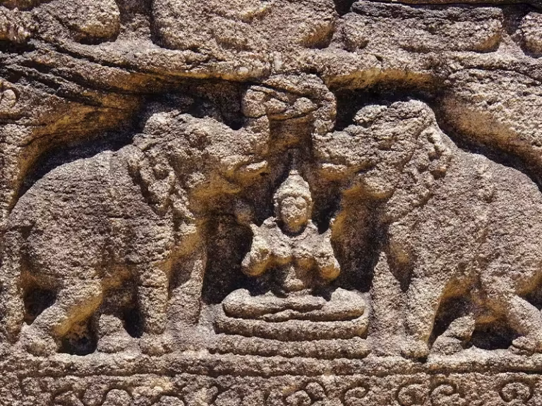 Stone carving Polonnaruwa