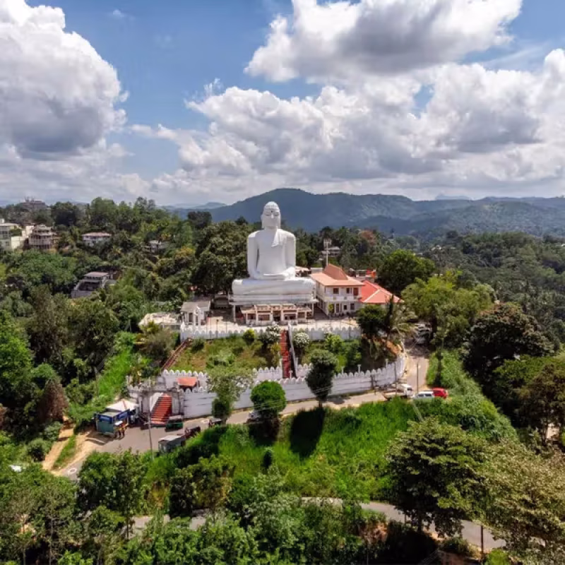 KANDY WHITE BUDDHA Mystical tour